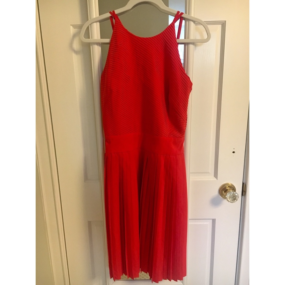 Retro dress from Kenneth Cole.